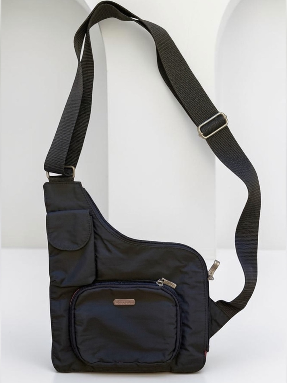 Baggallini Everyday Organizer Crossbody Purse Dark Grey